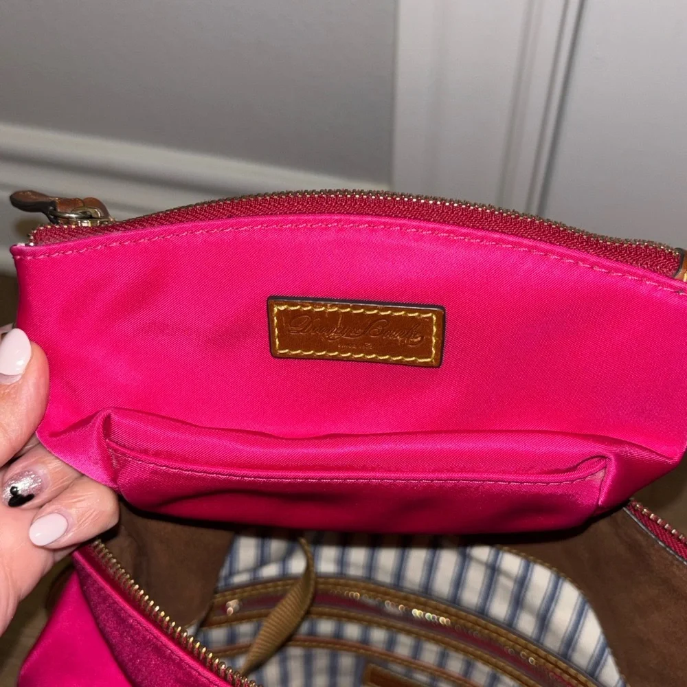 Dooney & Bourke Women’s Pink Shoulder Tote Bag with Brown Leather Trim - Picture 11 of 12